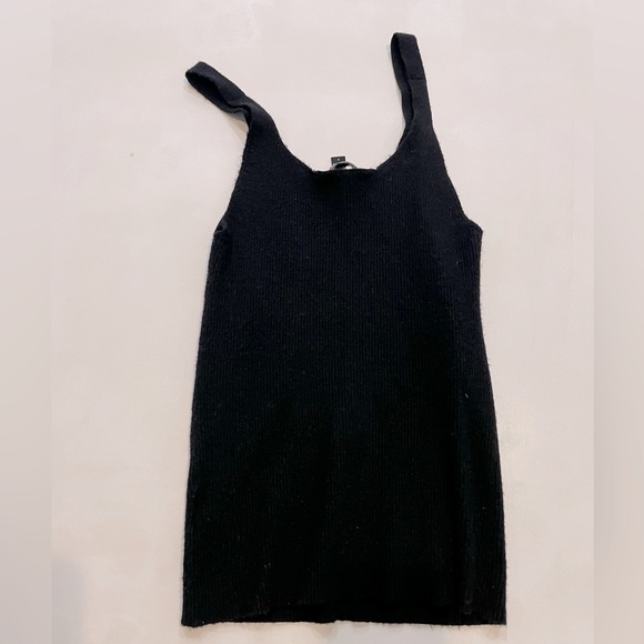 S Express Black Sweater Tank - Picture 2 of 4